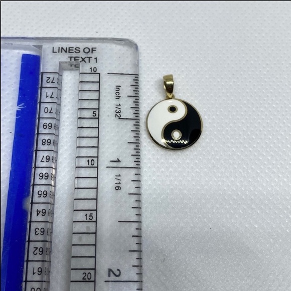 14k Yellow Gold Enamel Yin Yang Charm Pendant - Picture 8 of 8